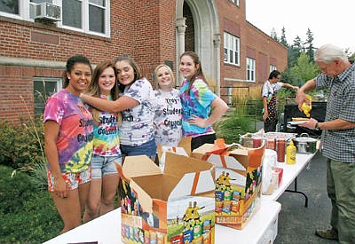 &lt;p&gt;Troy Student Council serving hot dogs, baked beans, chips and soda at the Troy Open House on Tuesday. From left to right: Olivia Roach, Kaitlyn Downey, Riley Maggi, Kylie Carr and Alyssa Lewis. (Bethany Rolfson/The Western News)&lt;/p&gt;