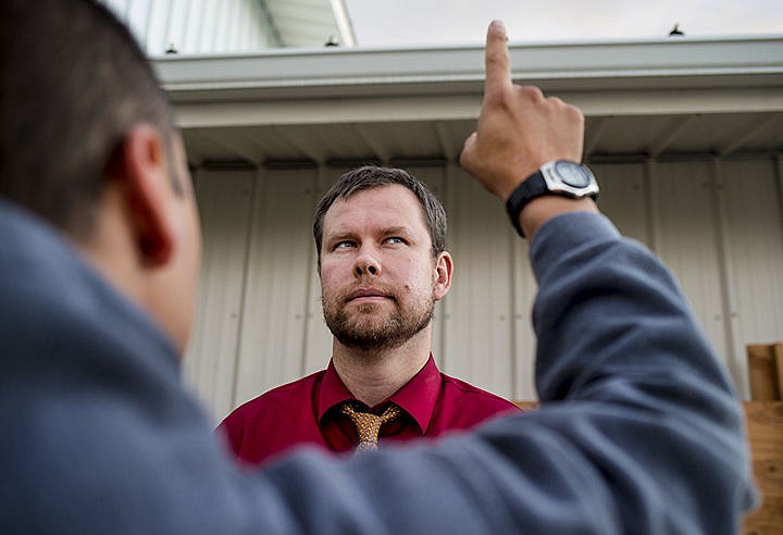 &lt;p&gt;Mike Conklin of Spokane carefully follows the finger of Coeur d&#146;Alene Police Officer Jake Nielsen during a field sobriety test Wednesday at the Coeur d&#146;Alene Fire Department Station 2.&lt;/p&gt;