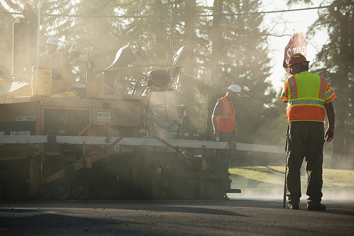 &lt;p&gt;Road crews continue to work on road repairs on U.S. 93 in
Whitefish on Wednesday morning.&lt;/p&gt;