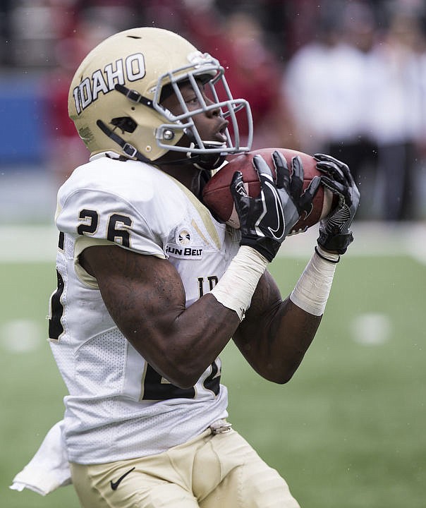 <p>The Idaho Vandals travel across stateline to face the Cougars in the Battle of the Palouse on Saturday, Sept. 17, 2016 at Washington State University. Despite scoring on their opening drive, the Vandals were held to six points and lost 56-6.</p>