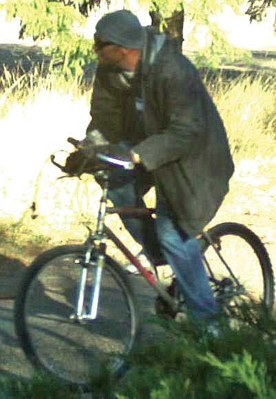 The Grant County and Lincoln County Sheriff's Office's are asking the public to help identify a Lincoln County burglar.