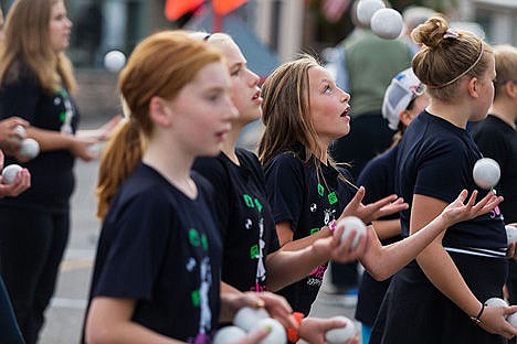 &lt;p&gt;Elise Frazier, a fifth grade student at Sorensen Magnet School, juggles with other members of the school&#146;s juggling group.&lt;/p&gt;