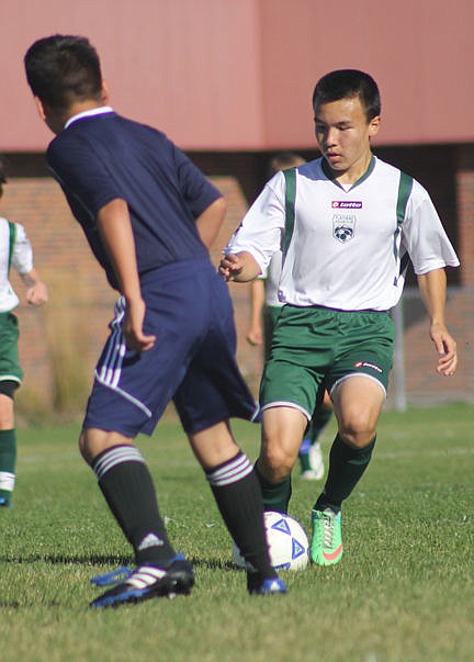 0925_S_Soccer_14U02.JPG