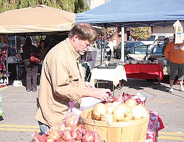 &lt;p&gt;Bill Crawford of Polson embarks on a quest for the perfect onion.&lt;/p&gt;