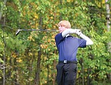 Golfers do well at divisional tourney