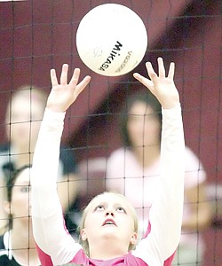 &lt;p&gt;Senior Holli Higgins setting second game vs. Eureka 10-11-12&lt;/p&gt;