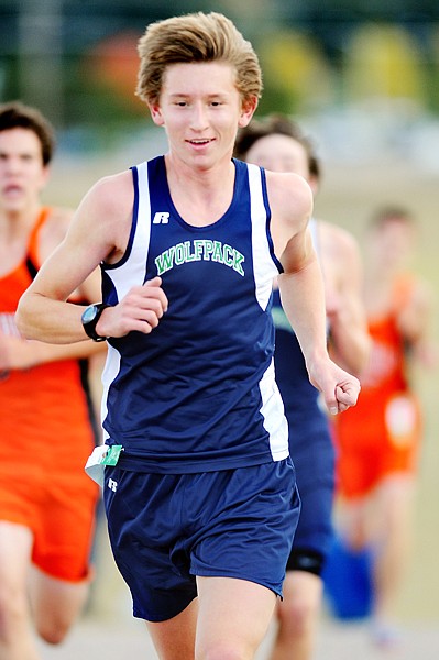 <p>Glaciers Troy Fraley keeps to the middle of the pack during
Thursdays cross country outing at Kidsports Complex.</p>