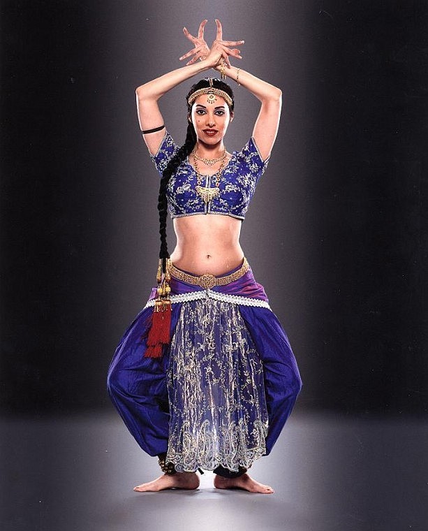 Indian dance spectacle visits Moses Lake