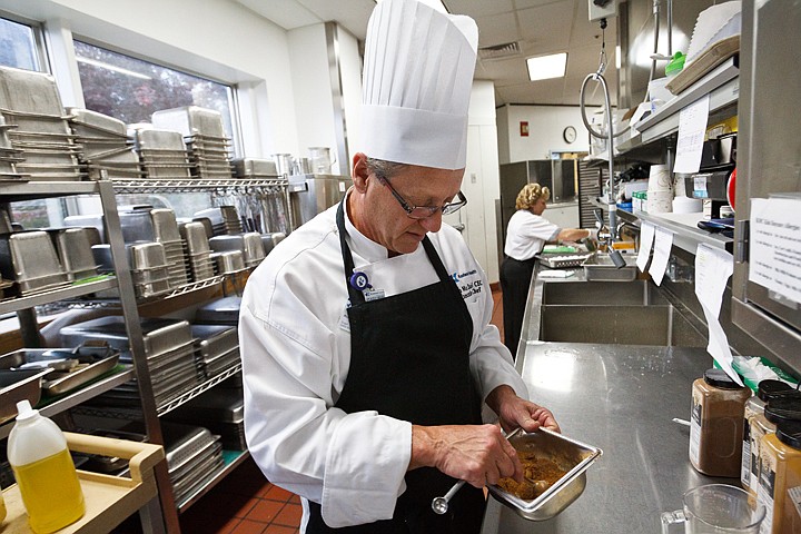 &lt;p&gt;SHAWN GUST/Press Bob McDaniel, executive chef for Kootenai Medical Center, mixes a blend of fall spices Thursday during his shift. The hospital cafe now offers its employees meals to go, one of a variety of employee programs that helped fetch Kootenai Health a top 20 ranking in Modern Healthcare Magazine's 2011 Best Places to Work in Healthcare nationally.&lt;/p&gt;