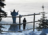 Big Mountain statue draws heated debate