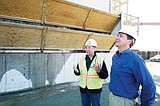 Governor visits Stoltze's co-generation plant
