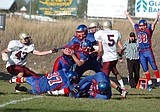 Vikings come back from deficit to win first-round playoff game