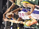 Clippers 114, SuperSonics 84