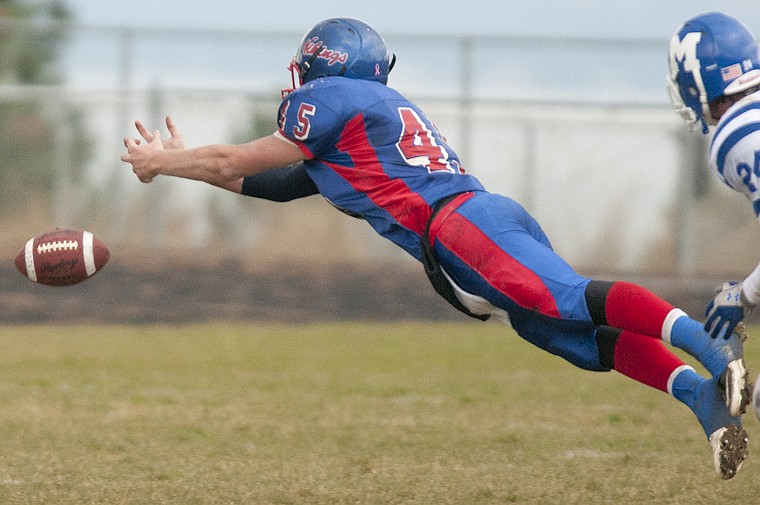 &lt;p&gt;Bigfork tight end Connor Coleman lays out for a pass during
Bigfork's loss to Malta in the quartfinal game of the Class B
Tournament Saturday afternoon.&lt;/p&gt;