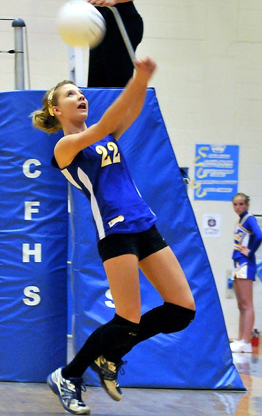 Libby's Jessamyn Tempel keeps her eyes on the ball to keep it in play.