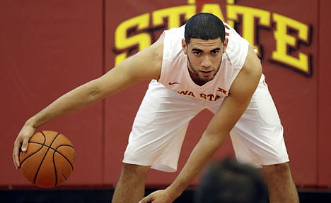 &lt;p&gt;Iowa State forward Georges Niang poses for photographers during the school's annual basketball media day in Ames, Iowa. Niang averaged 16.7 points and 4.5 rebounds a game last season despite being in less than ideal shape. So Niang set about reshaping his body, and he'll head into the season 25 pounds lighter.&lt;/p&gt;