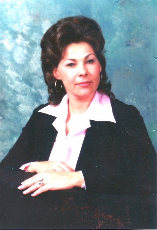 Deana E. Roe, 71