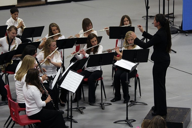 Brittany Majerus directed the ensembles at the concert last Tuesday evening.
Back, Chayton Lulack. 
Second row, Joanna Neal, Samantha Garrison, Jessica Cardenas, Mara Winston
Front row, Teija Gill, Keely Benson, Andy Ibarra, Bethany Mack, Catherine Powell, Andrea Wood