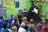 Ephrata police share in reading time