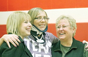 &lt;p&gt;Tracee Peterson takes a moment for a photo op with cousin, Michelle Hanson, left, and aunt, Linda Hanson right.&lt;/p&gt;