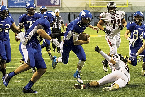 &lt;p&gt;Austin Lee scampers into the end zone for the game-winning touchdown.&lt;/p&gt;