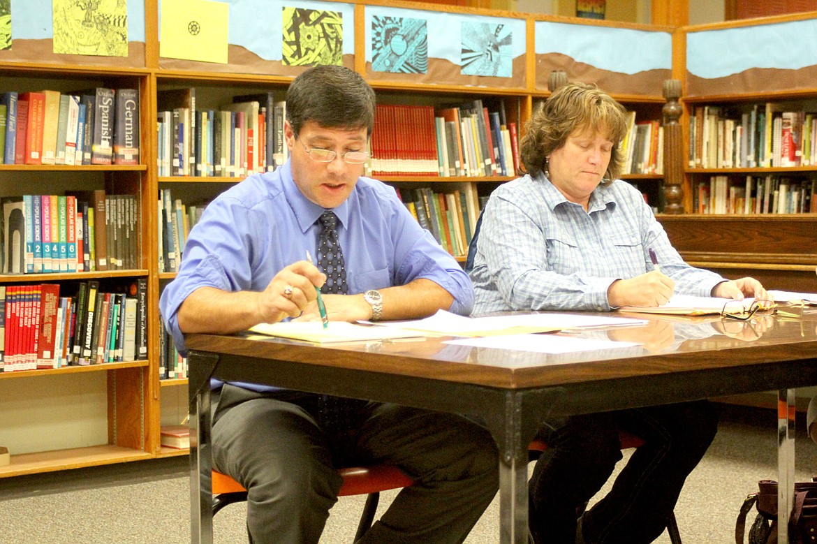 &lt;p&gt;&lt;strong&gt;Superintendent Thom Chisholm presents an update to the Plains School Board during a previous meeting.&lt;/strong&gt;&lt;/p&gt;