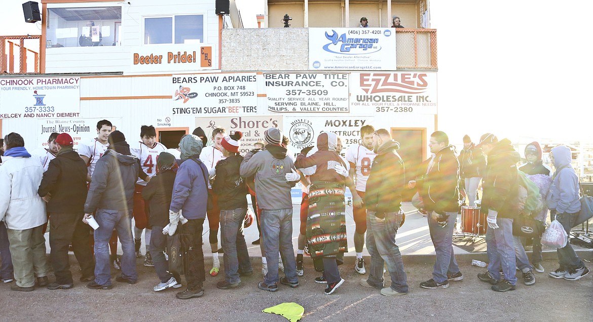 &lt;p&gt;The Warriors greet fans after the game on Saturday.&lt;/p&gt;