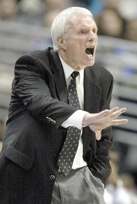 ** FILE **Memphis Grizzlies head coach Hubie Brown yells at his team during a loss to the Denver Nuggets at the Pepsi Center in Denver, on Dec. 22, 2003. Brown retired as coach of the Memphis Grizzlies on Thursday, Nov. 25, 2004, due to health reasons.(AP Photo/Jack Dempsey, File)