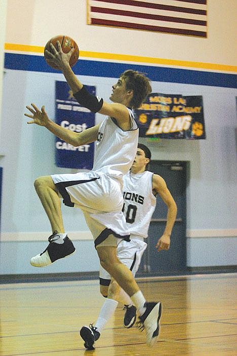 Moses Lake doubles up on Warriors