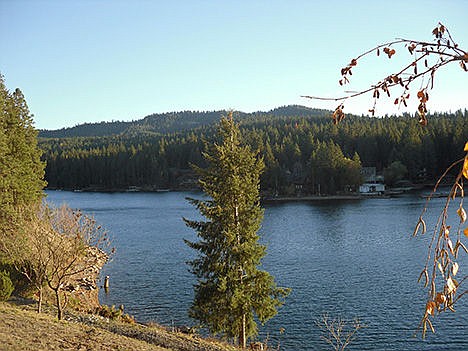 &lt;p&gt;The south side of the river is more rural and pristine than the developed north side.&lt;/p&gt;