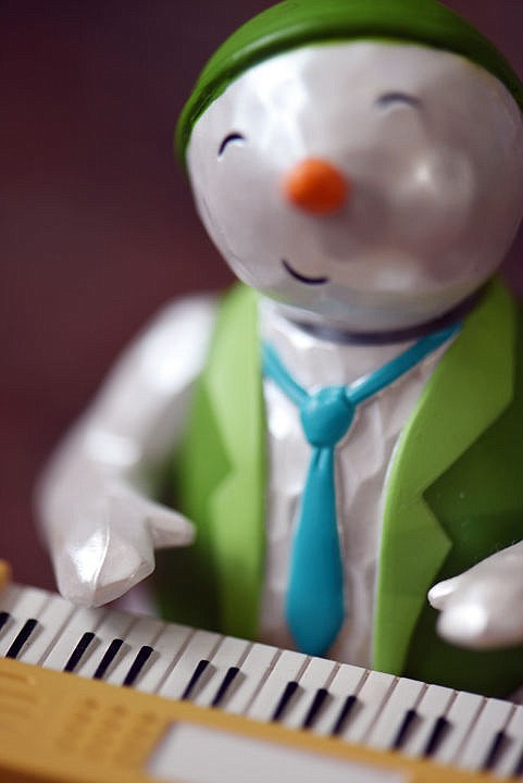 &lt;p&gt;Detail of a plush mechanical toy that plays Christmas music. (Brenda Ahearn/Daily Inter Lake)&lt;/p&gt;
