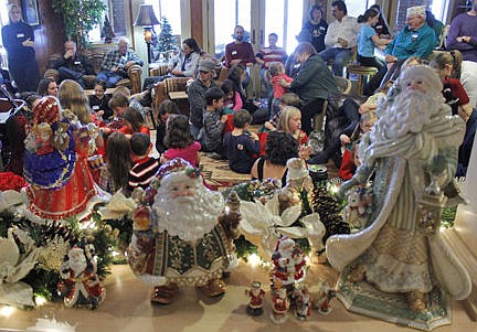 1211_C_Christmas_Vals03.jpg