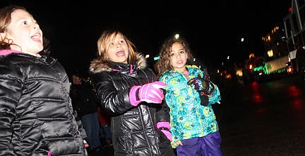 1211_C_ParadeofLights16.jpg