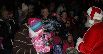 1211_C_ParadeofLights22.jpg