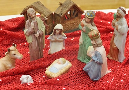 1211_C_LDS_Nativity21.jpg