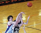 Cats go 2-0 at tip-off tourney