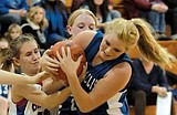 Vals split at Hamilton tourney