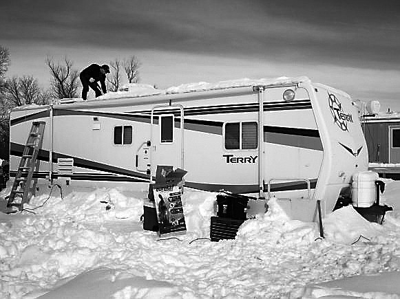 &lt;p&gt;Enduring winter in a fifth-wheel trailer has been a challenge
for Shawnee and Scott Barge since they moved from the Flathead
Valley to the oilfields of North Dakota.&lt;/p&gt;