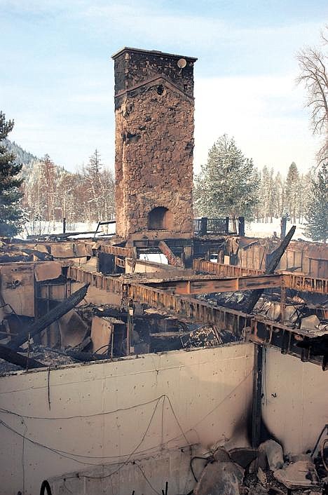 Smoke lingered at the scene of The Idaho Club&#146;s clubhouse fire on Friday. (Photo by KEITH KINNAIRD)