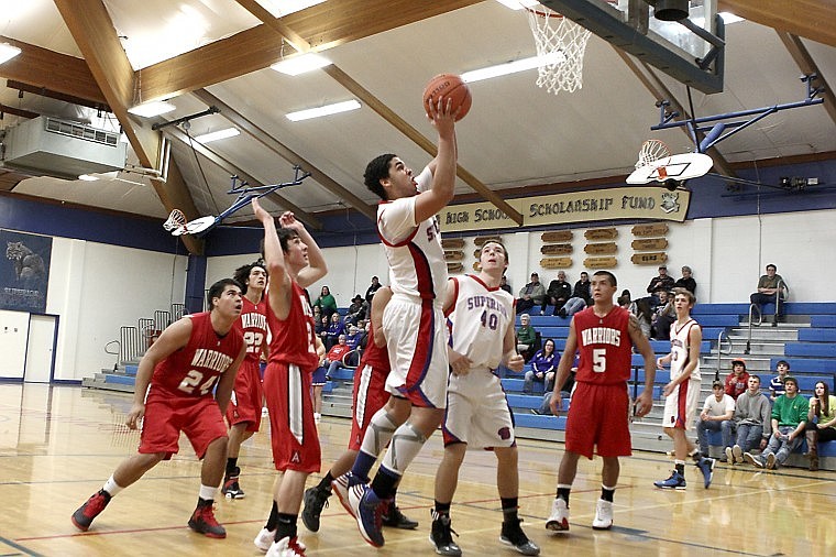 <p>Superior Bobcat Jarrod Tippens had a huge 26-point game against Arlee Friday.</p>
