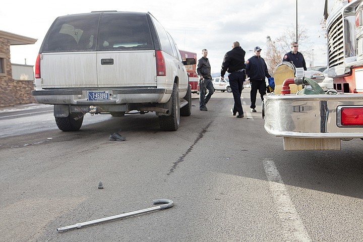 &lt;p&gt;Law officers and firefighters respond to an accident Thursday
afternoon in front of Kalispell Center Mall. An elderly Kalispell
pedestrian died after she was struck by a vehicle.&lt;/p&gt;