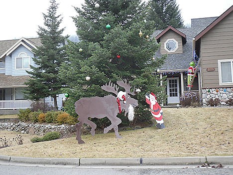 &lt;p&gt;Streets adopt a theme for their holiday decorations, such as snowmen, gingerbread men and moose.&lt;/p&gt;