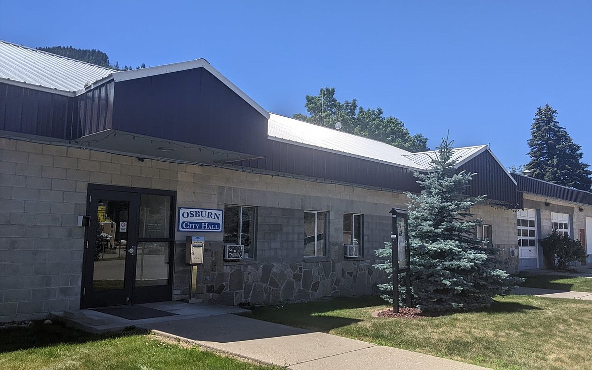 Osburn mayor breaks council tie allowing chickens Shoshone NewsPress