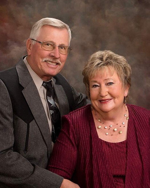 David And Linda Peterson 