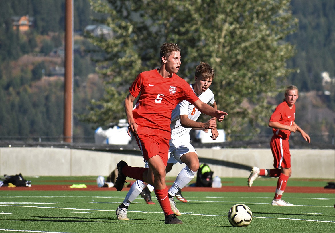 Evan Darling sprints through the midfield during Tuesday's game at War Memorial Field.