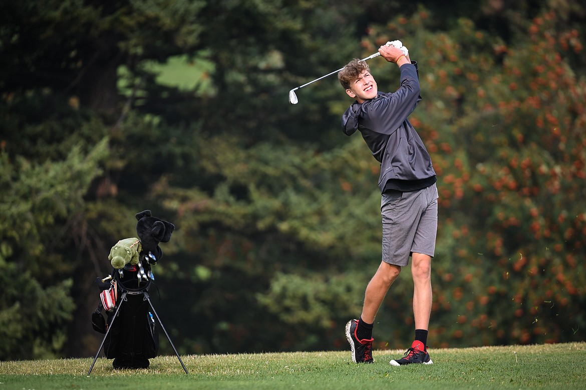 Flathead's Ezra Epperly watches his approach shot on the 17th hole during the Kalispell Invite at Buffalo Hill Golf Club on Thursday, Sept. 17. (Casey Kreider/Daily Inter Lake)