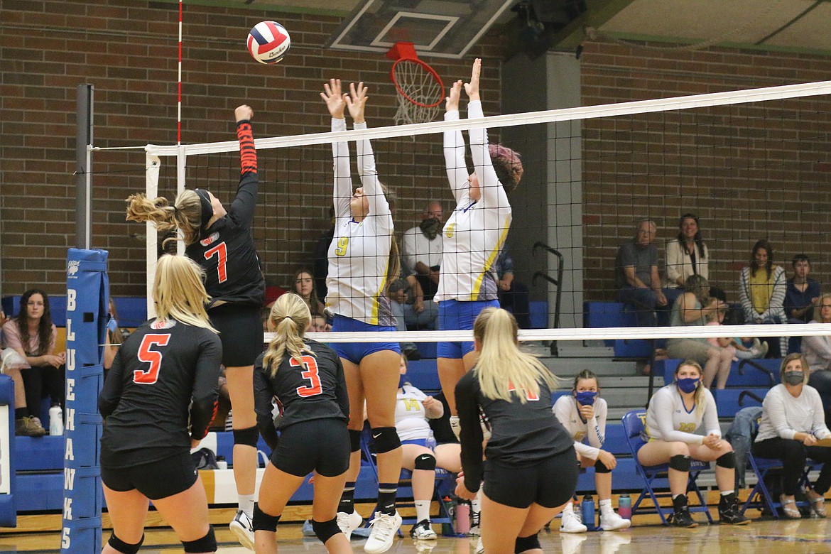 Lady Hawks volleyball overpowers Plains | Valley Press/Mineral Independent