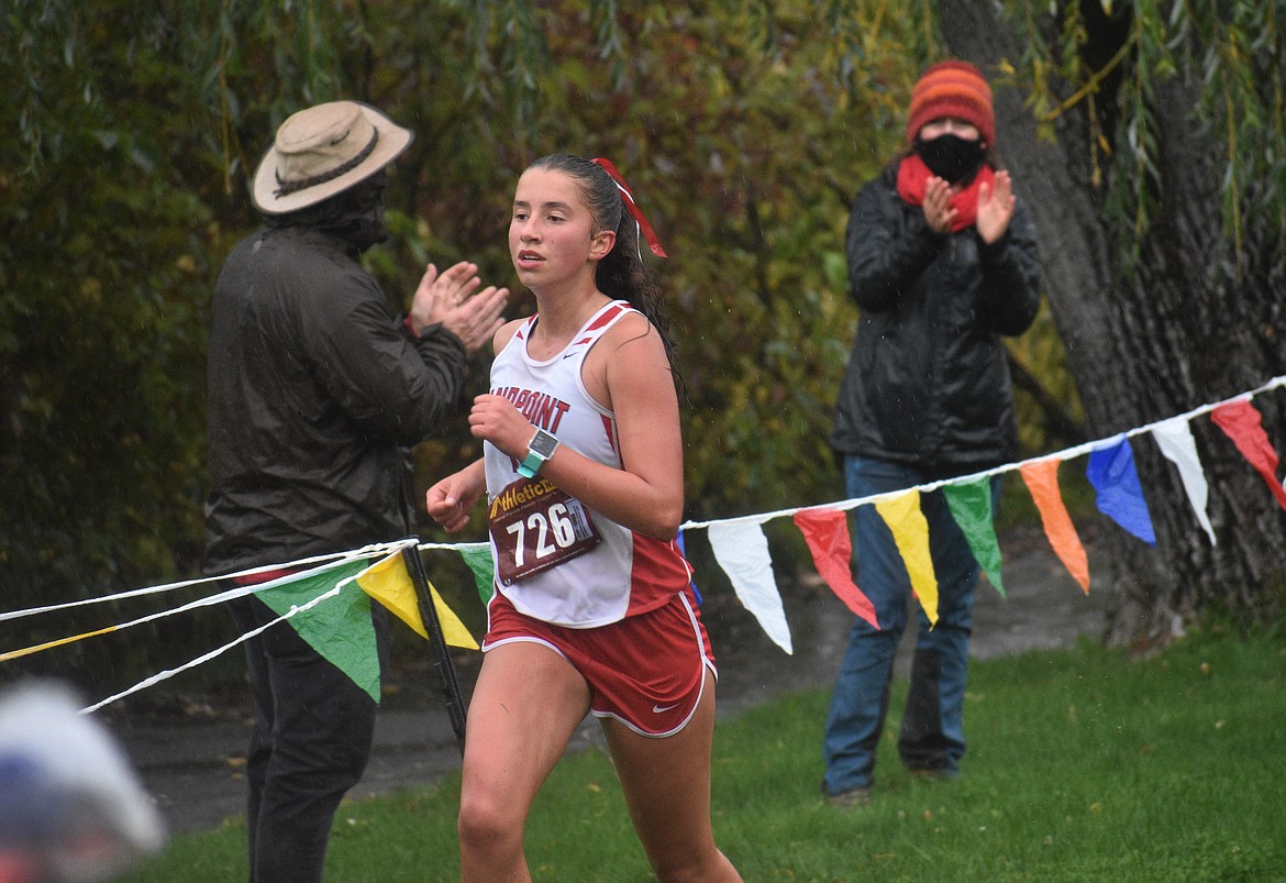 Payton Betz nears the finish of Saturday's William Johnson Sandpoint Invitational.