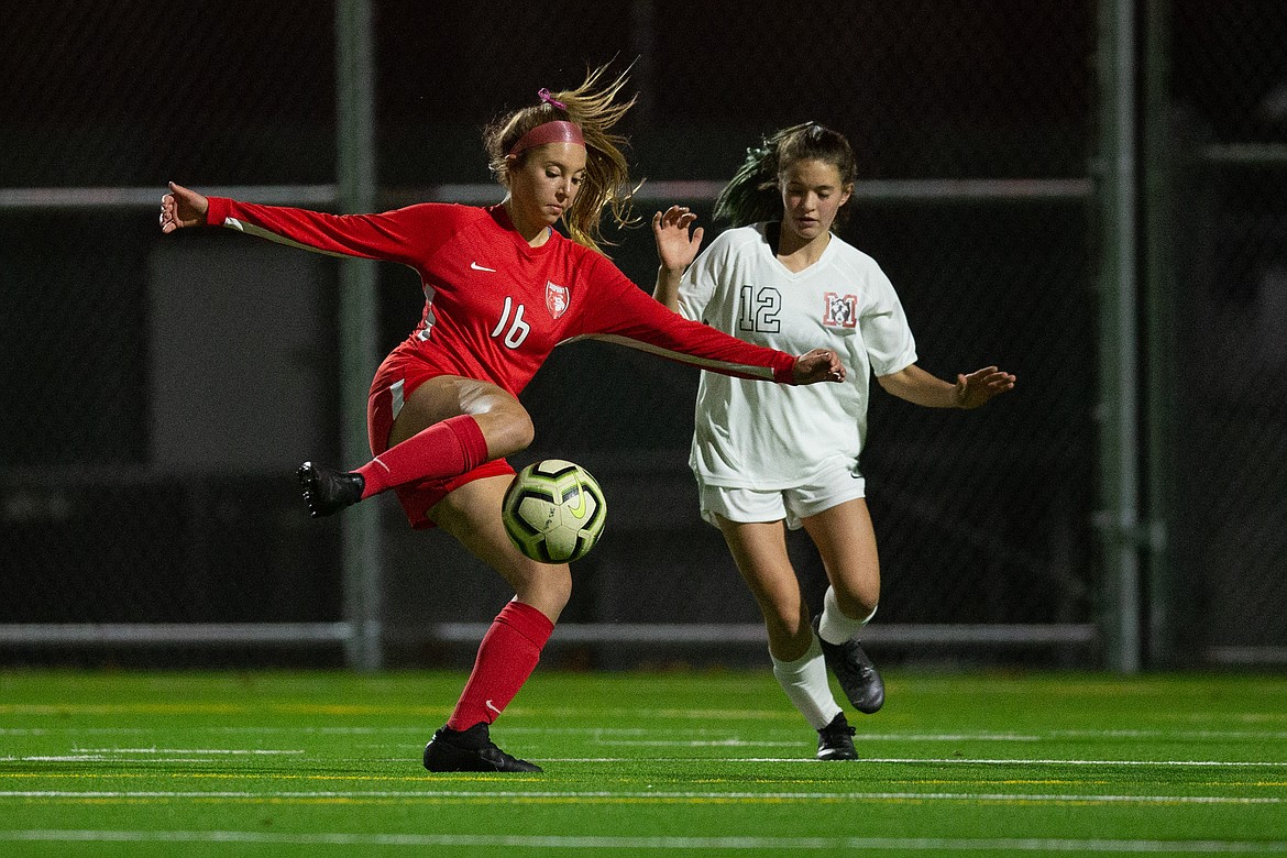 Junior Kylie Williams prepares to kick the ball during Thursday's match.