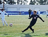Boys stun Central, championship bound